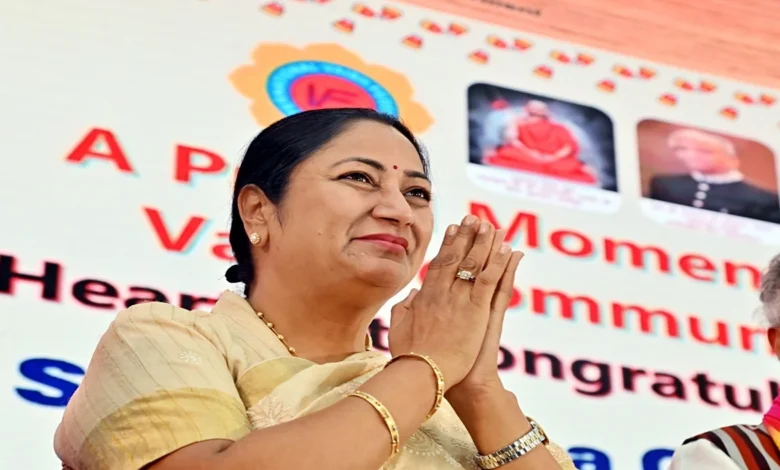 Rekha Gupta Net Worth: દિલ્હીના મુખ્યમંત્રી રેખા ગુપ્તાએ બજેટ રજૂ કર્યું, જાણો તેમની કુલ સંપત્તિ વિશે