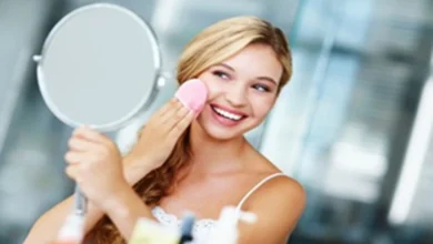 Scrub For Glowing Skin: જો તમે ટામેટા અને મધના સ્ક્રબનો ઉપયોગ કરશો તો ચહેરાનો ગ્લો અકબંધ રહેશે, તમારે પણ તેને અજમાવવું જોઈએ.