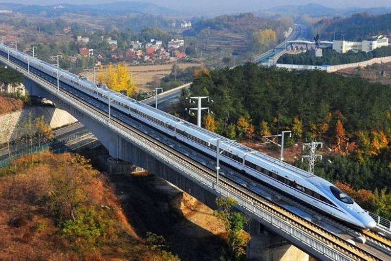'મુંબઈથી અમદાવાદ હવે માત્ર 2 કલાકમાં', bullet train અંગે રેલમંત્રીએ આપી આ મોટી અપડેટ 1 thenewsdk.in
