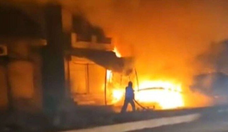Punjab Accident: પંજાબમાં LPG ટેન્કર અને કાર વચ્ચે ટક્કરથી લાગી ભીષણ આગ, આગ ફેલાતા 2ના મોત, 50 થી વધુ દાઝ્યાં 1 thenewsdk.in