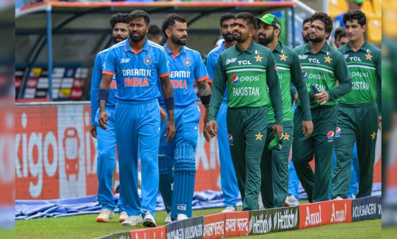 IND vs PAK : હાર્દિક પંડ્યા અને જસપ્રીત બુમરાહનો 'તરખરાટ'! : પાકિસ્તાનને આપ્યો ઝટકા પર ઝટકો 1 thenewsdk.in