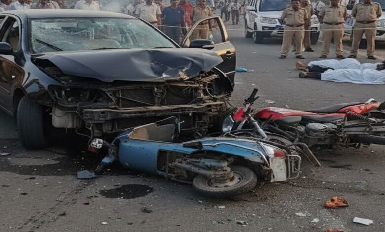 Mehsanaમાં ભયાનક અકસ્માત, કારની ટક્કરથી બાઈક-સ્કૂટર પર જતાં 3 લોકોના મોત 1 thenewsdk.in