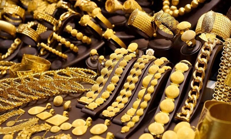 Gold-Silver Price : ચાંદીમાં ₹4000...તો સોનામાં ₹2000નો ઘટાડો, અચાનક ઘટ્યા ભાવ 1 thenewsdk.in