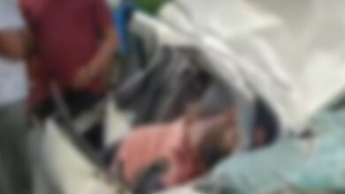 Accident : કચ્છના ગાંધીધામ-ભચાઉ હાઇવે પર કાર ડિવાઈડર સાથે અથડાતા બે લોકોના ઘટનાસ્થળે જ મોત! 4 thenewsdk.in