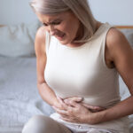 મહિલાઓ સાવધાન! પેટના નીચેના ભાગનો દુખાવો હોઈ શકે ગંભીર બીમારીઓનો સંકેત