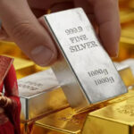 Gold-Silver Rate : સોનું મોંઘું તો ચાંદી સસ્તી? કરવા ચોથ પર બજારમાં મોટો ફેરફાર, જાણો આજના સોના-ચાંદીના ભાવ!